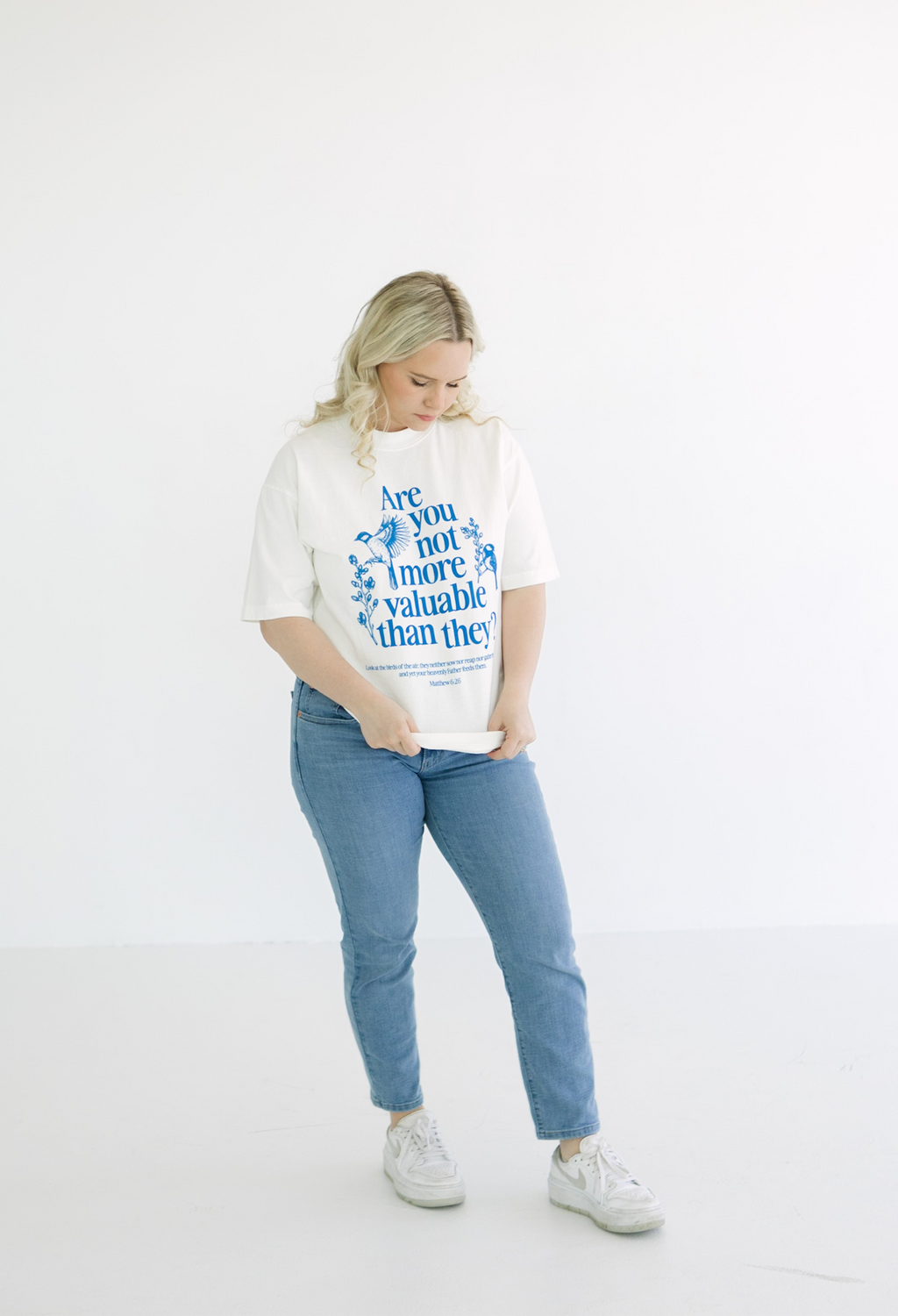 look at the birds tee