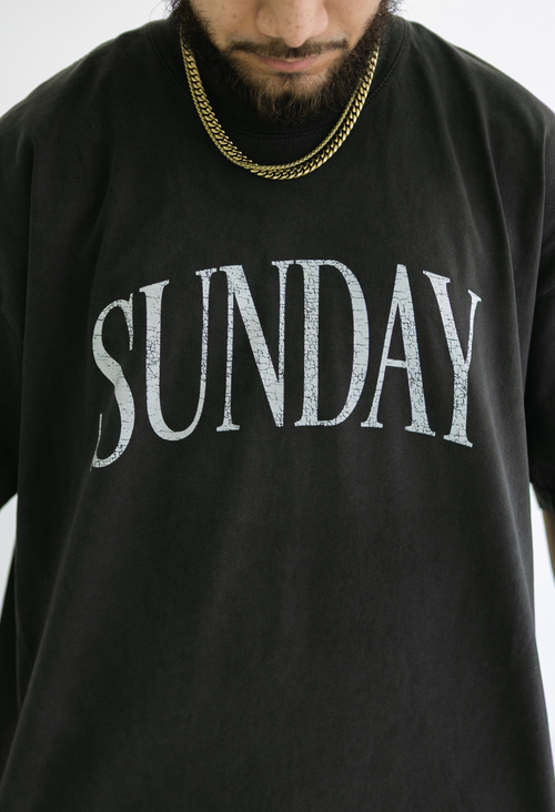 sunday staple tee